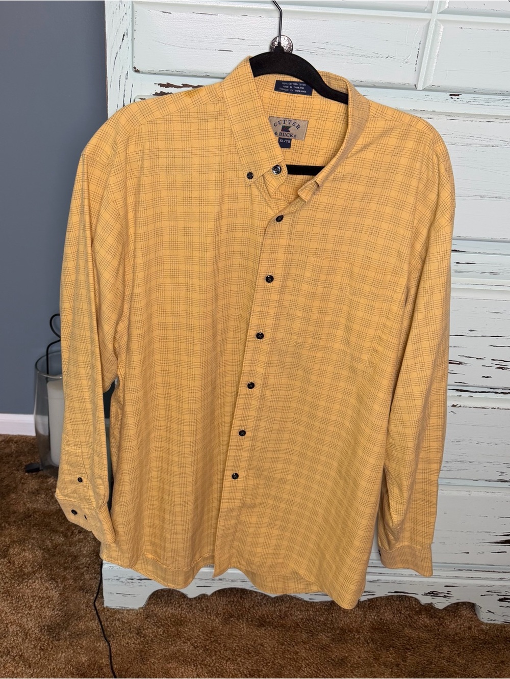 Cutter & Buck Men’s Yellow Plaid Button-Down Shirtz size XL, 100% cotton.
